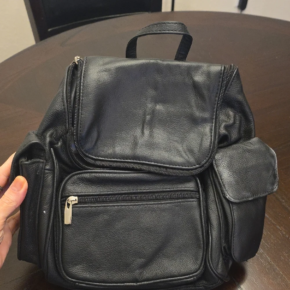 Black Leather Backpack-new - Picture 1 of 3